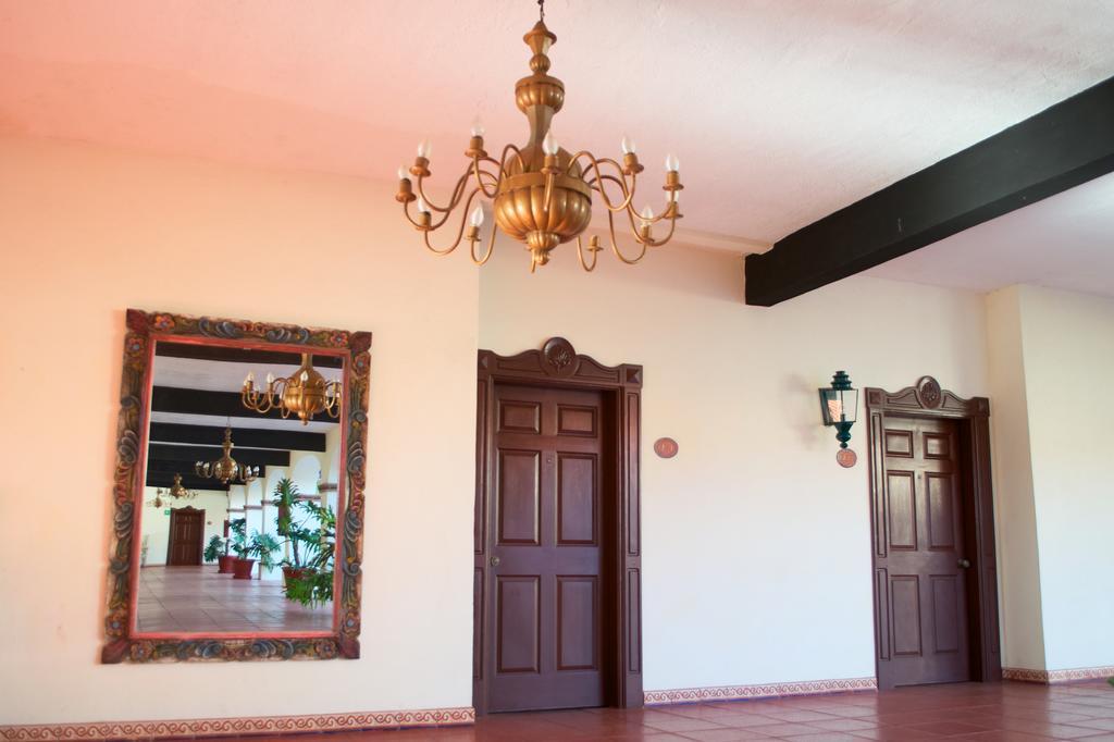 Hacienda Bajamar Hotel La Mision Eksteriør billede
