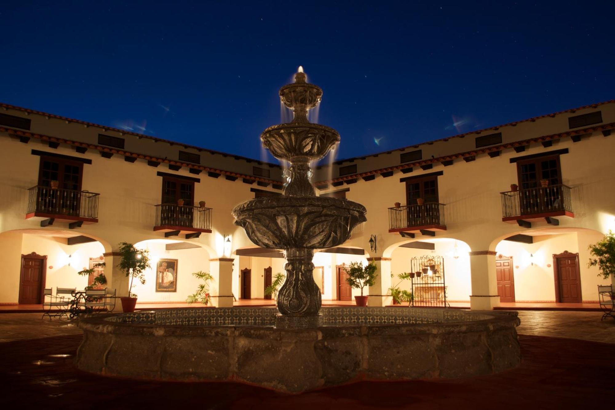 Hacienda Bajamar Hotel La Mision Eksteriør billede