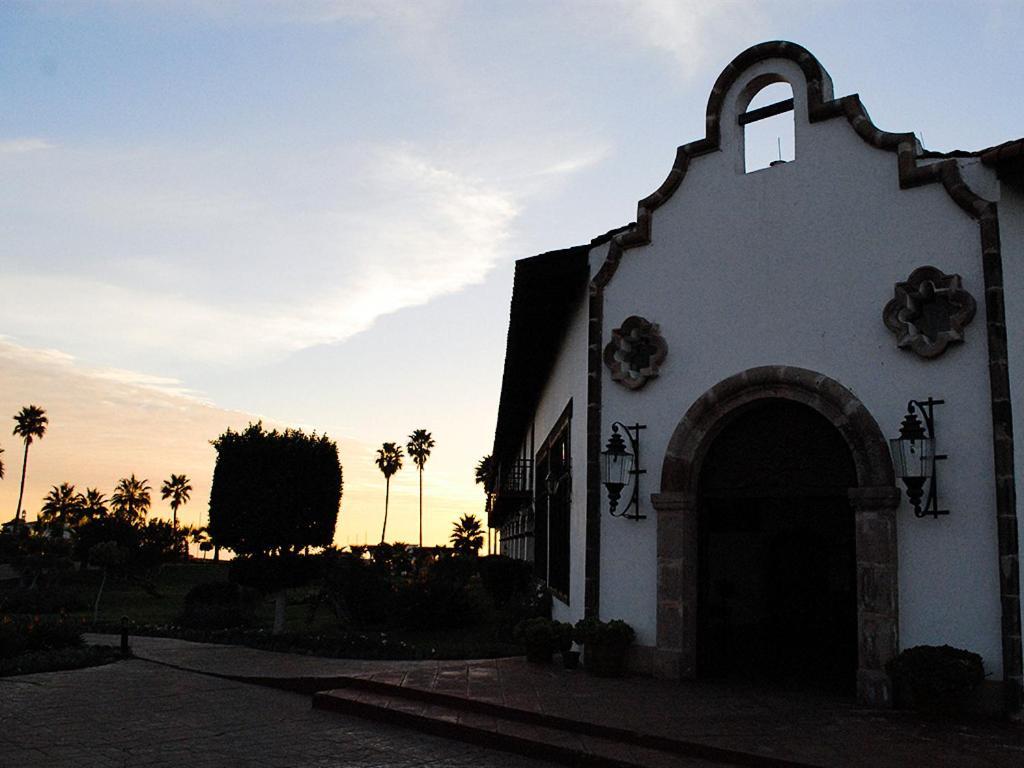 Hacienda Bajamar Hotel La Mision Eksteriør billede